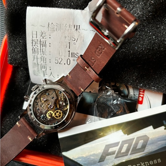 FOB Chronograph, Stainless Steel, Smoked blue dial, 38 mm - Picture 6 of 7